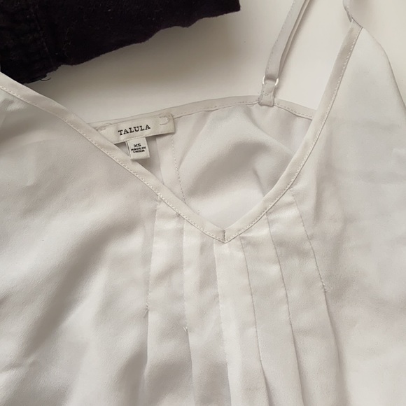 3 PIECE BUNDLE - ARITZIA/WILFRED/TNA/TALULA - Picture 3 of 6